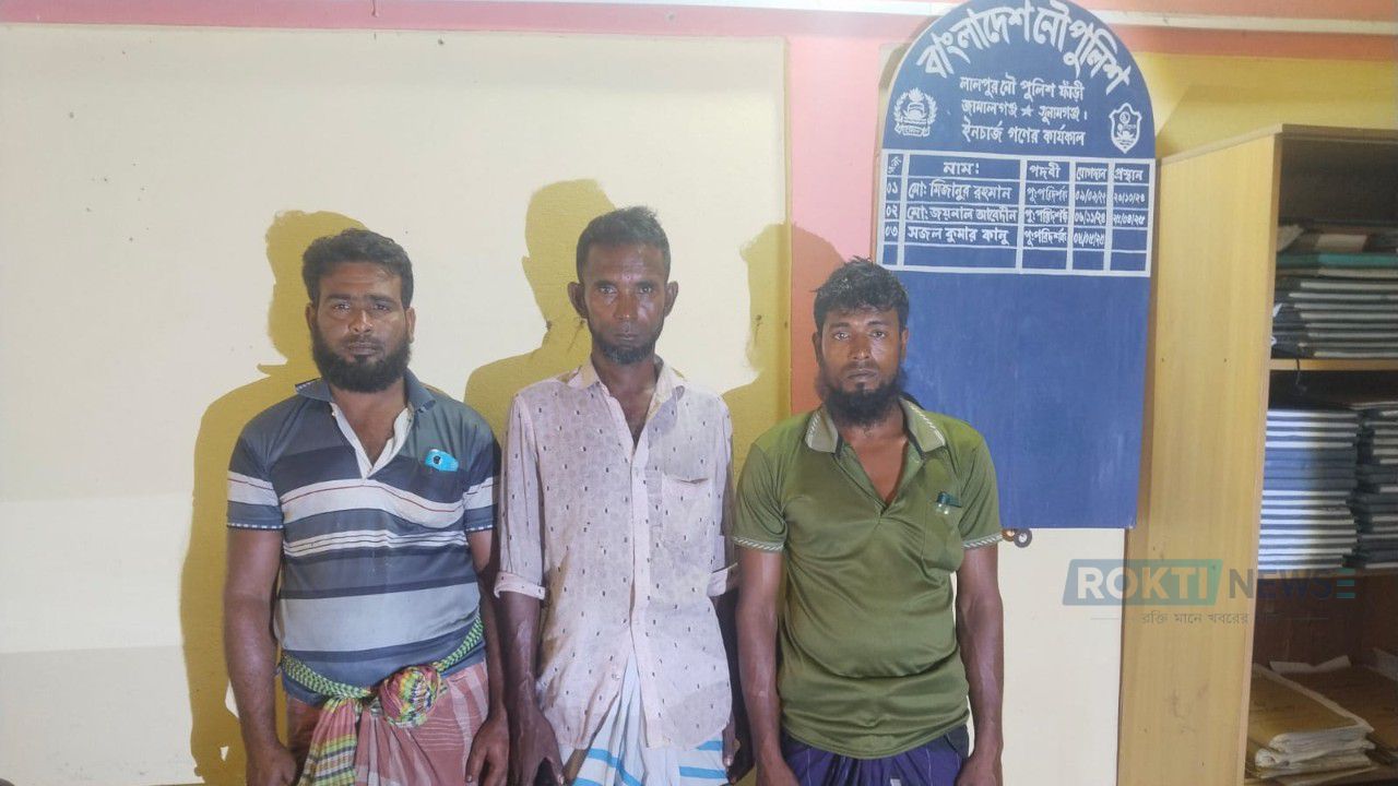 ‎জামালগঞ্জে ড্রেজারসহ বালু জব্দ, গ্রেফতার ৩ জন